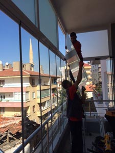 Katlanır Cam Balkon Sistemleri Ankara