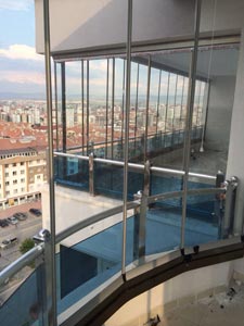 Katlanır Cam Balkon Sistemleri Ankara